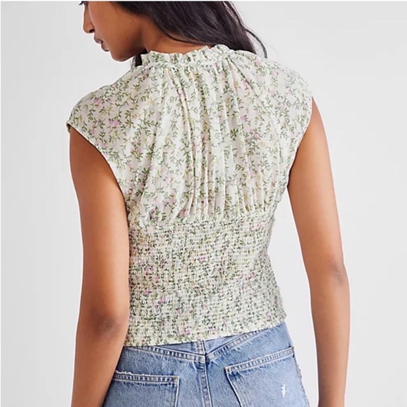 NEW Free People Ma Cherie Floral Top Size Large - Picture 2 of 8